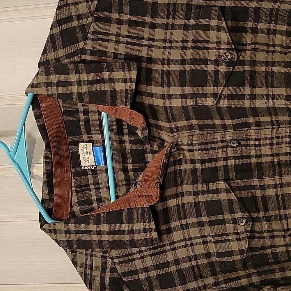 Women's Kavu plaid shirt - Picture 4 of 5